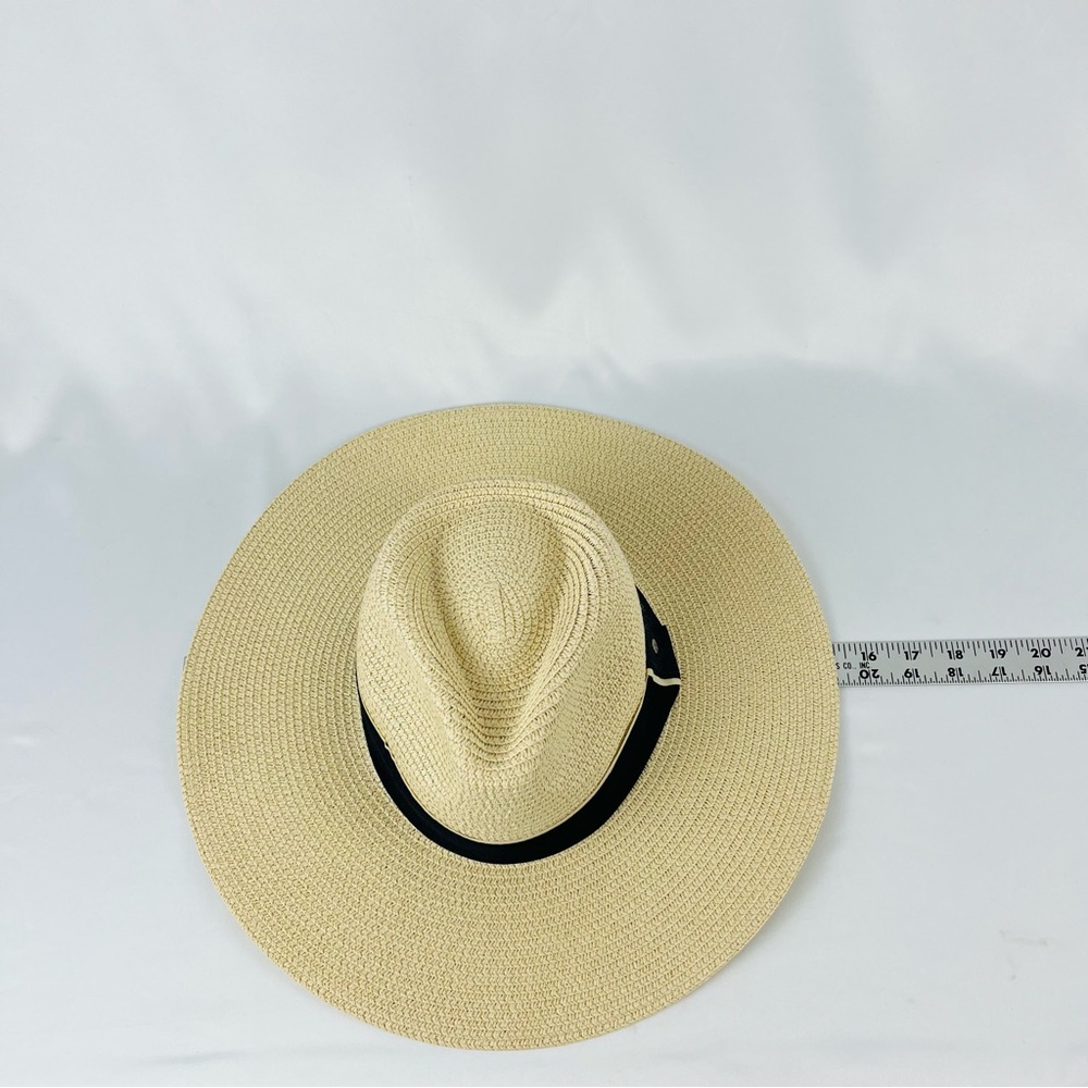 NWOT Jones New York Natural Straw Sun Hat Wide Brim with Black Trim - Picture 5 of 12